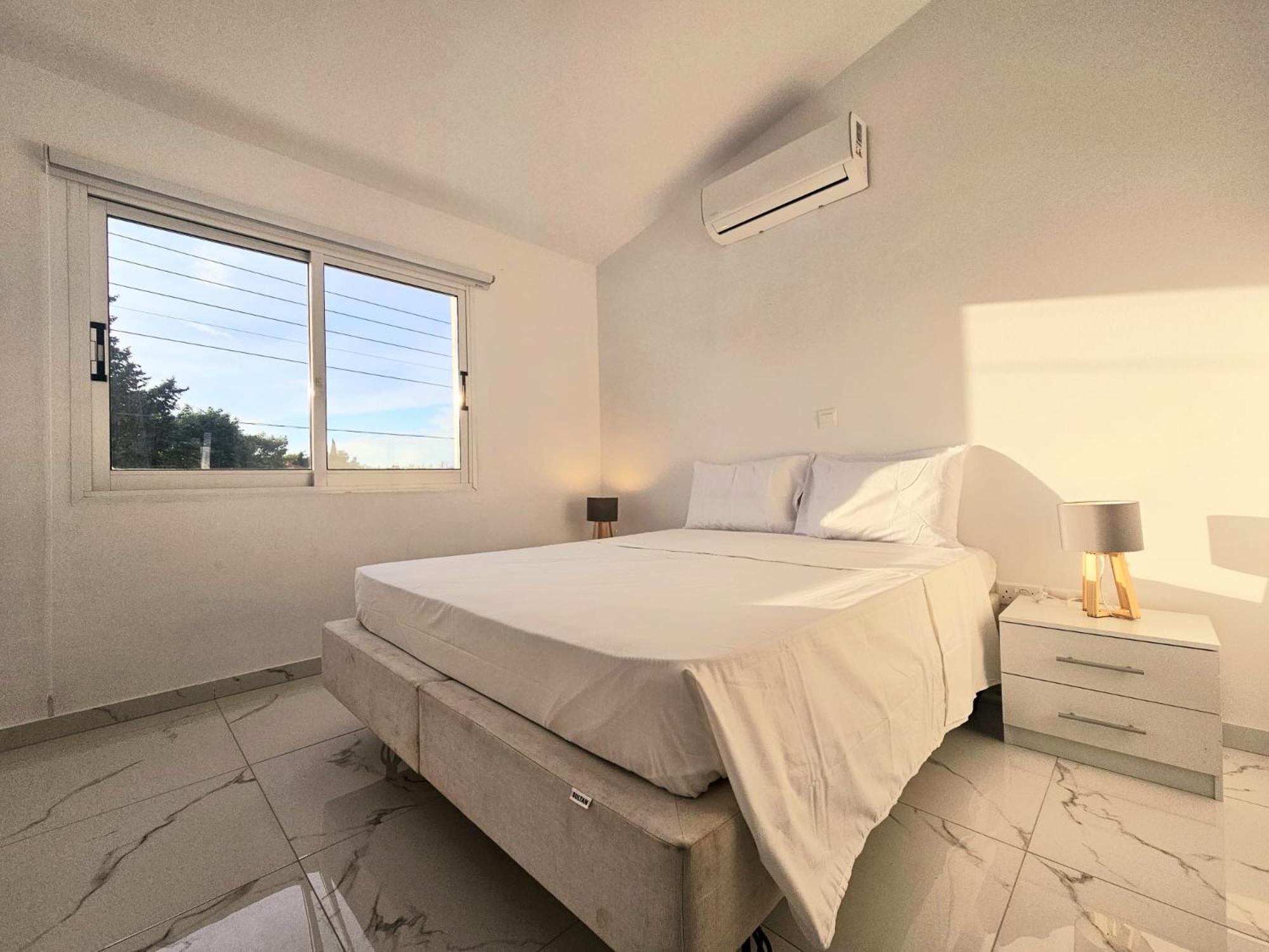 2Bd Garden Apartment Пафос Екстериор снимка